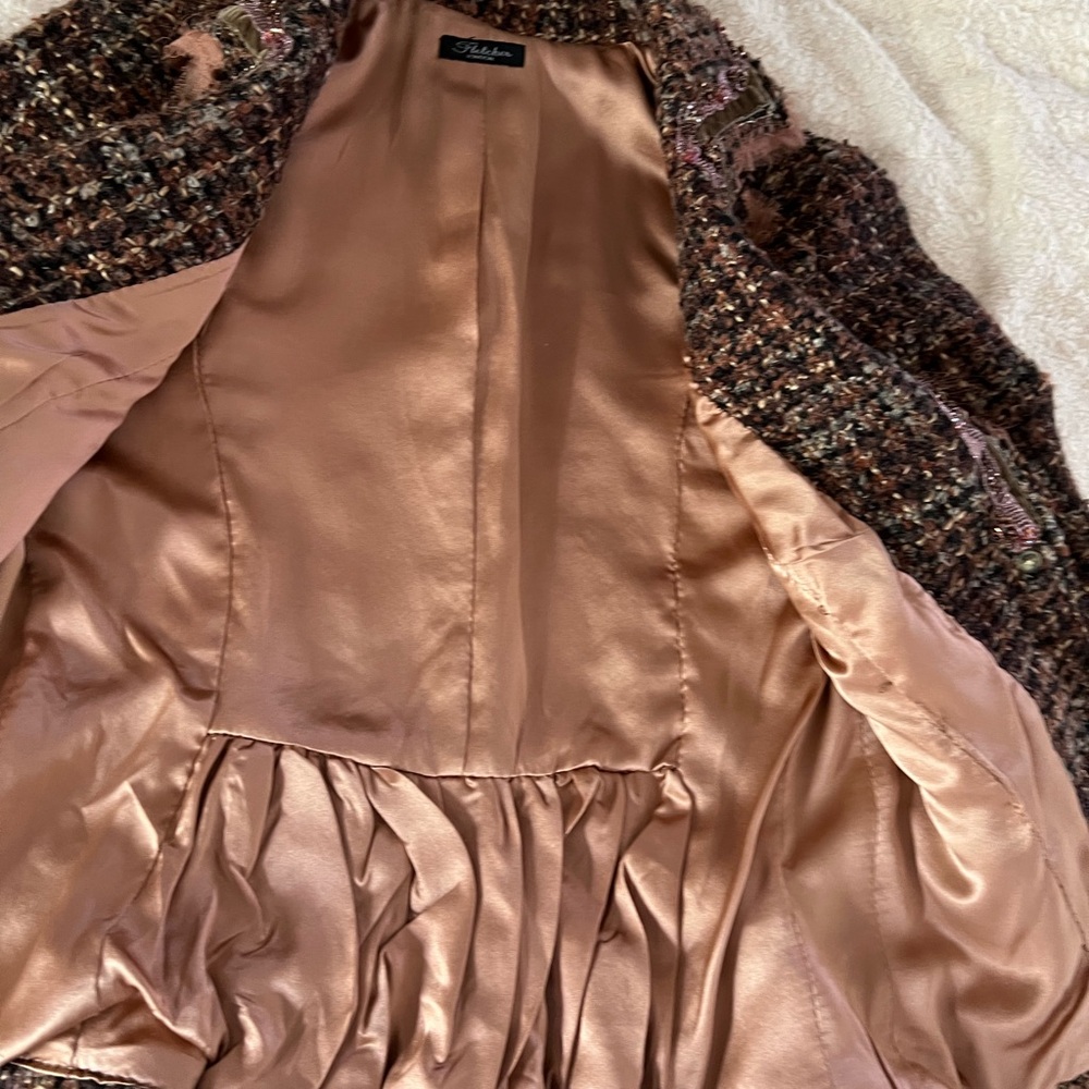 Designer fitted jacket. - Picture 9 of 9